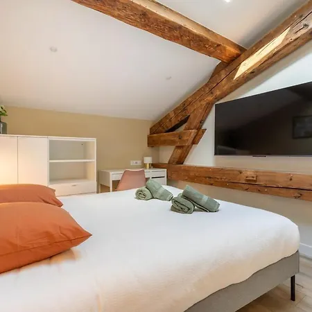 Appartamento Brp Center, Floor Luxurious I, 4 Bedrooms+3 Bathrooms