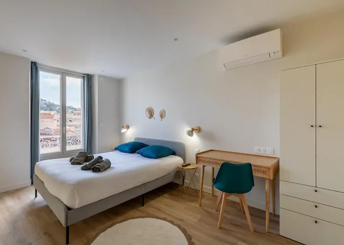 Brp Center, Floor Luxurious I, 4 Bedrooms+3 Bathrooms Cannes