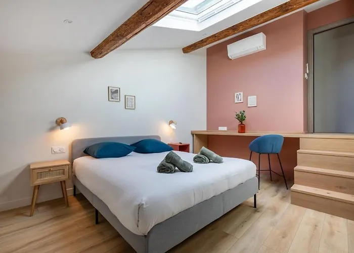 Brp Center, Floor Luxurious I, 4 Bedrooms+3 Bathrooms Lägenhet *