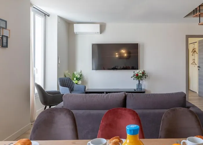 Lägenhet Brp Center, Floor Luxurious I, 4 Bedrooms+3 Bathrooms *